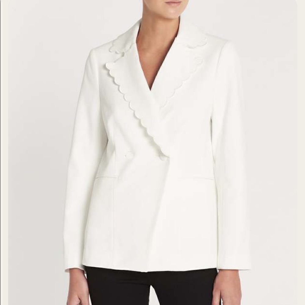 💥Frame Women’s scallop jacket  blazer in off white, Size 6, NWT